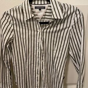 Tommy Hilfiger Women fitted style Stripped Button down shirts